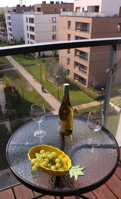 Comfy, Familly Friendly Apartment. Balcony. Garage. Butas