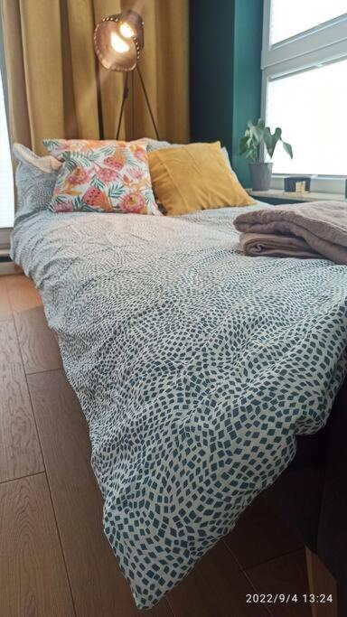 Comfy, Familly Friendly Apartment. Balcony. Garage. Butas