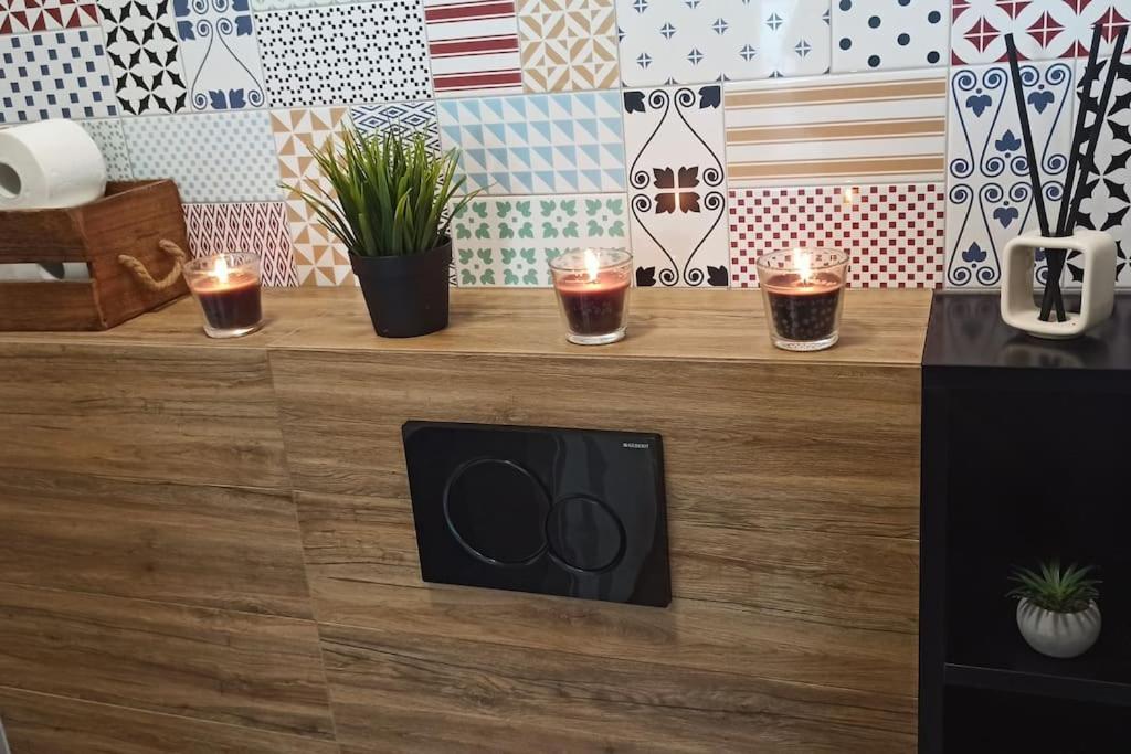Butas Comfy, Familly Friendly Apartment. Balcony. Garage. Warsaw